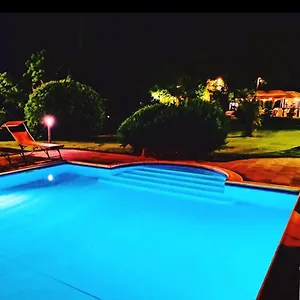 https://hotel-monti-san-baronto.it-tuscanyhotel.com